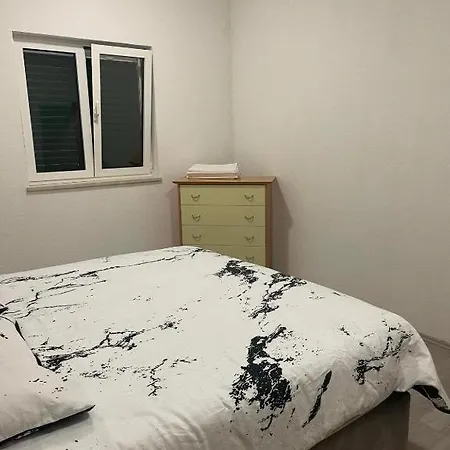 Apartment Robies Trogir